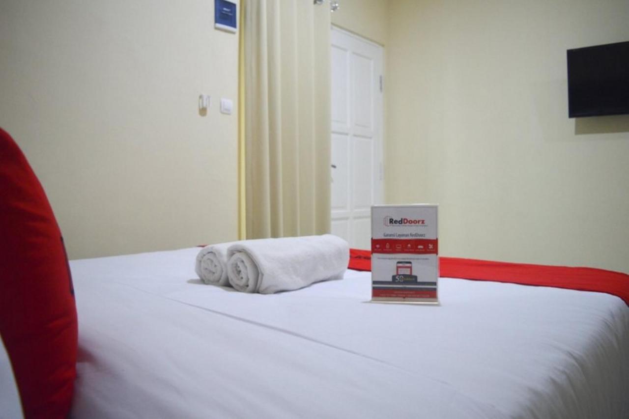 Hotel Reddoorz Near Sam Poo Kong 2 Semarang Exterior foto